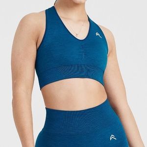 Oner Active CLASSIC SEAMLESS 2.0 V-NECK BRALETTE